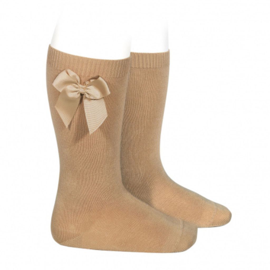 CALCETINES ALTOS ALGODÓN CON LAZO LATERAL CAMEL - Menta Moda Infantil