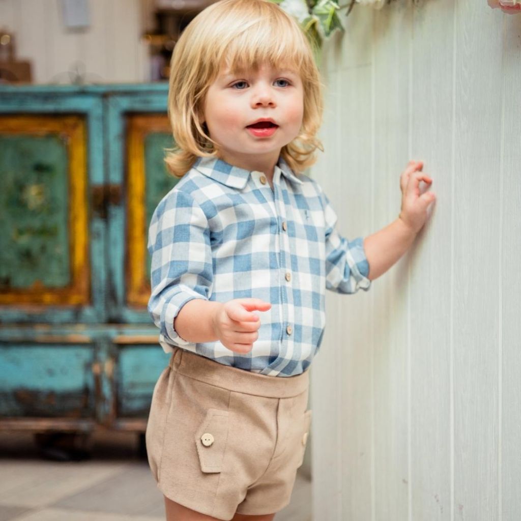 CONJUNTO BEBE NINO PANTALON CORTO CUADROS AZUL Y BLANCO FAMILIA NIEVES